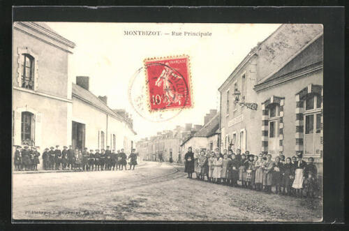 Montbizot.Place de l'église.RuePrincipale